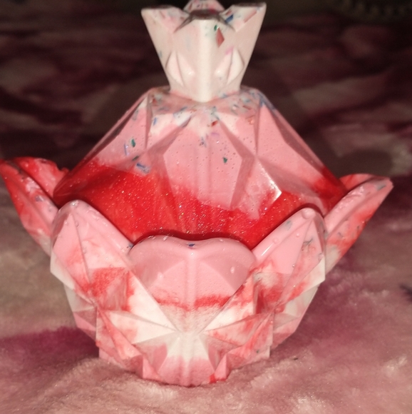 Handcrafted Valentine's jewelry trinket - Picture 4 of 11